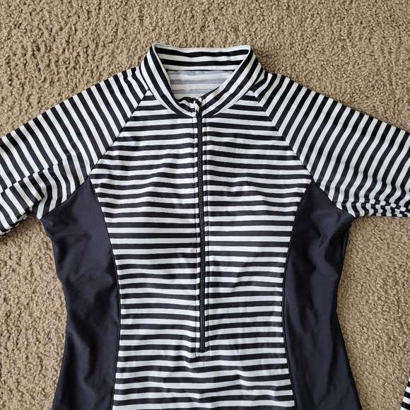 Coolibar Women's Escalante Zip Rash Guard UPF 50+ - Picture 3 of 8